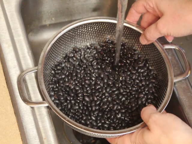 cooking beans, how to cook black beans, cooking dry beans